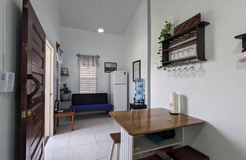 San Ignacio Haus | Elle's 2 BR/2 bathroom, home in San Ignacio. Minutes from town & Maya Ruins