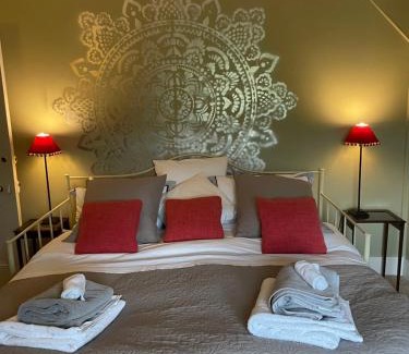 Castle Cary Haus | Ellesmere House