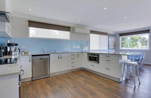 Glenorchy Haus | Ellies Haus Hobart