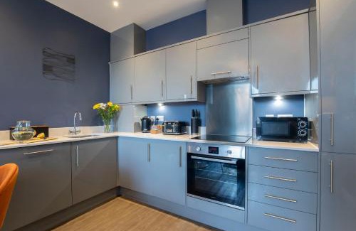 Gloucester Wohnung | Elliot Oliver - Loft Style 2 Bedroom Apartment With Parking In The Docks