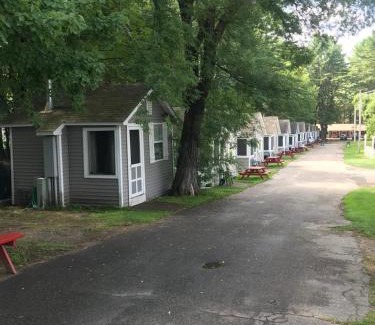 Old Orchard Beach Hotel | Elmwood Motor Court