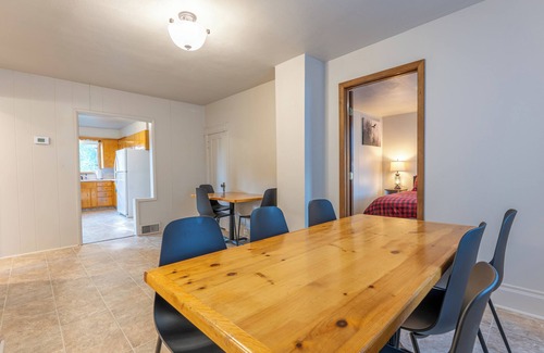 Ely Haus | Ely Basecamp- Perfect for Families and Groups