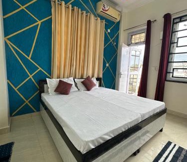Rishikesh Haus | Elysium - The Himalayan & Ganges View Yoga Retreat