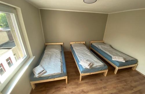 Krefeld Wohnung | EMAS 6 Wohnung mit 3 Einzelbetten, Küche