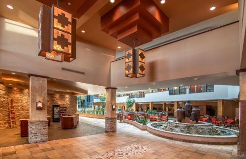 Albuquerque Hotel | Embassy Suites by Hilton Albuquerque
