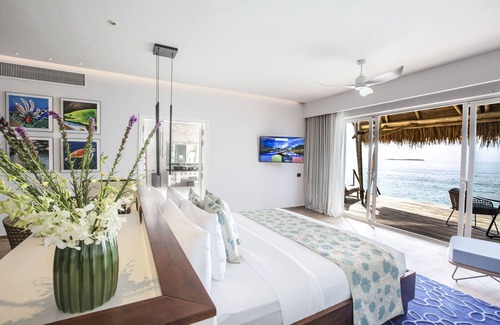 Fasmendhoo Resort | Emerald Maldives Resort & Spa - All Inclusive