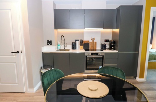 Holbeck Hütte | Emerald Retreat