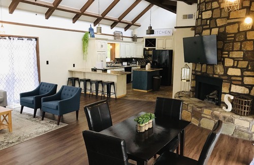 Paradise Hill Haus | Emilia’s place on Paradise Hill, Tenkiller Lake