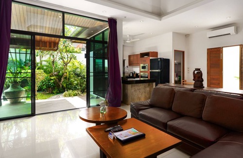 Rawai Villa | Emotion1 - Gemütliche 3 Schlafzimmer Pool Villa