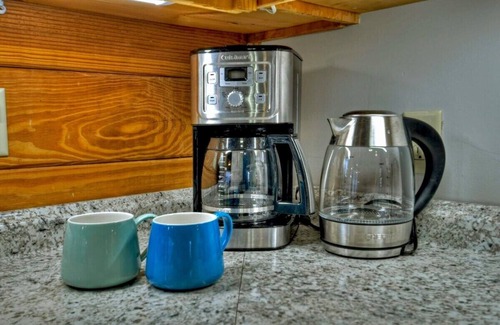 Ellijay Haus | Empress Tree Lodge - HotTub/Sauna/FirePit/Sleeps10