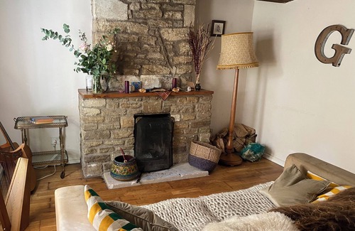 Frome Hütte | Enchanted hidden gem in the hamlet of Frome