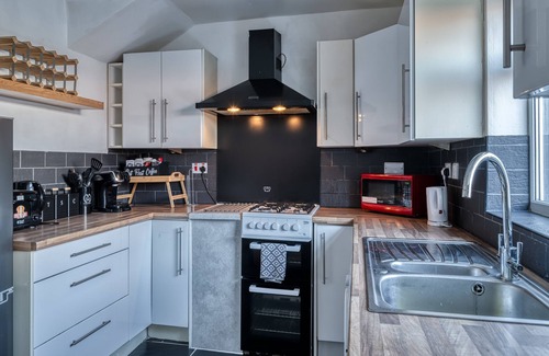 Manchester Haus | Enchanting 3-bedroom house in Manchester with cozy vibes