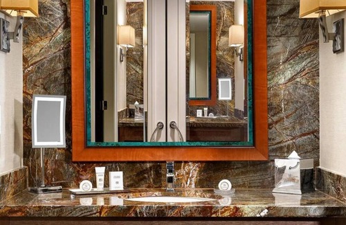 Flagstaff Hotel | Enchanting Flagstaff Escape: Indulge in Luxury, Adventure, and Culinary Delights