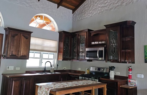 San Ignacio Haus | Enchanting Riverside Jungle Village Bungalow: Pool, A/C, WiFi, TV, Kayaks & More