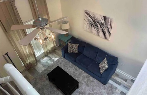 South Baton Rouge Haus | End unit townhouse