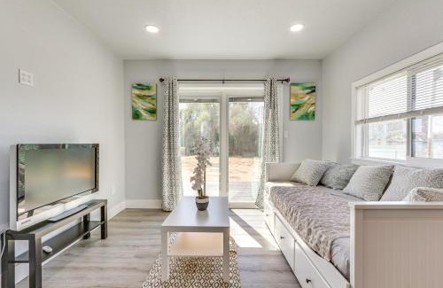 Clearlake Wohnung | End Unit with Clear Lake Access in NorCal!