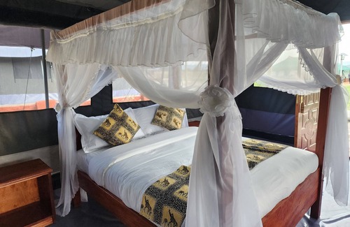 Ololaimutiek Resort | Endeem Mara Resort
