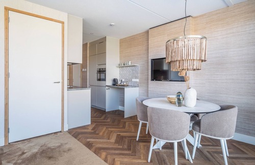 Sint Maartenszee Wohnung | Luxus und Atmosphäre mit Balkon und Blick auf die Dünen