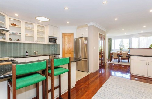 Fremantle Haus | Enjoy a comfortable experience at this extremely central Fremantle house