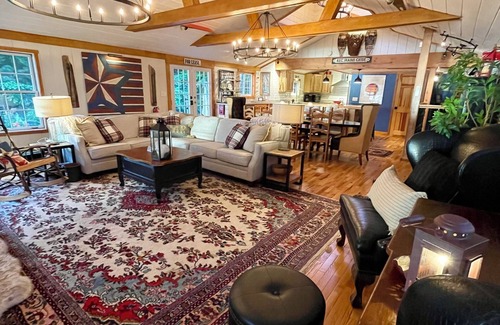 Embden Haus | Genießen Sie einen Maine See PRIVATE Waterfront Rustikalen Luxus