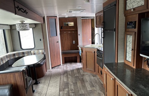 Barnett Haus | Enjoy Lake of the Ozarks Carribean Waterfront Lifestyle