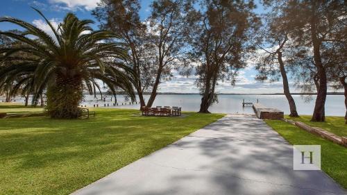 Summerland Point Haus | Enjoy Lazy Daze