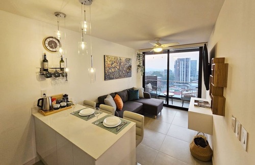 Rohrmoser Wohnung | Enjoy Sunsets at Fully Equipped 2BR Condo