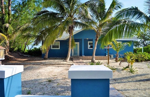 Great Exuma Haus | Genießen Sie den schönsten Strand der Insel! Schritte vom erstaunlichen weißen Sand.