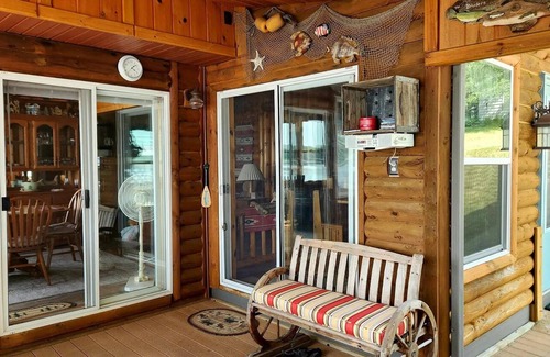 Rodney Kabine | Enjoy the Peace and Calm of our Lake Cabin and Create FAMLY MEMORIES