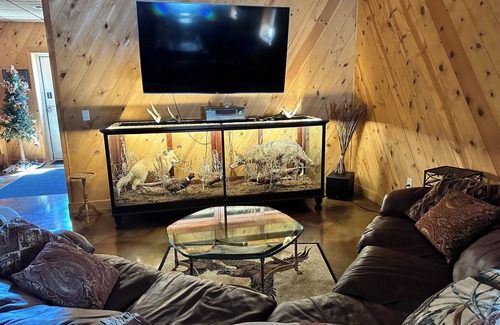 Alpena Haus | Enjoy the peace and quiet with a the beautiful country view