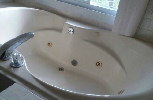 Comins Township Resort | Mieten Sie Ihr eigenes abgeschiedenes North Woods Resort an einem nicht öffentlich zugänglichen Angelsee