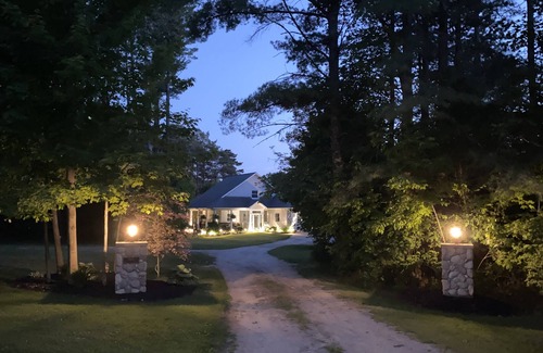 Bellaire Wohnung | Genießen Sie Ihren Aufenthalt in unserer Schwiegersuite, nur wenige Minuten von Bellaire, MI, entfernt.