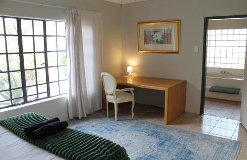 Kareeberg Haus | Enso Botanico 41 inside the Dinokeng Big 5 Game Reserve