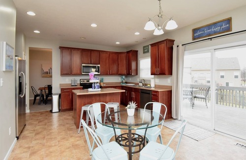 Dayton Haus | Entertainer Dream-Game Room, WPAFB, Downtown