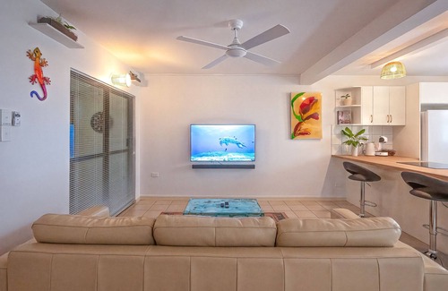 Parramatta Park Haus | Entertainer on Martyn