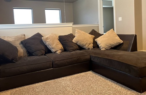 Nibley Haus | Entire 3 bedroom home with great mountain views