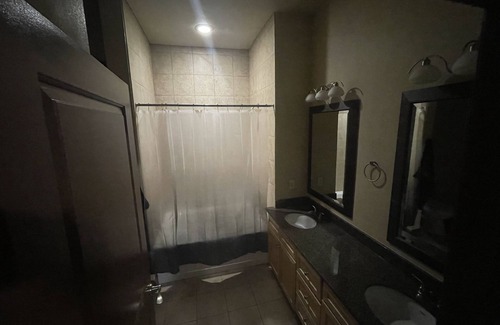Houston Wohnung | Entire Apt 1br w/private balcony SouthWest Houston