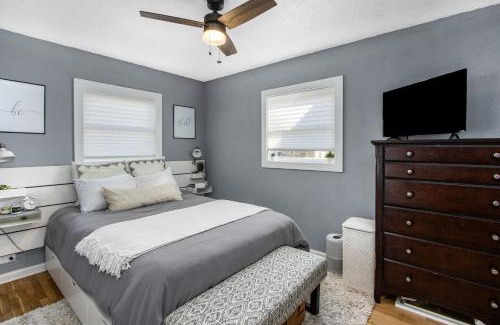 Eastwood Haus | Entire Cute Boho Home Near Hospital, Expo Center, Free Parking