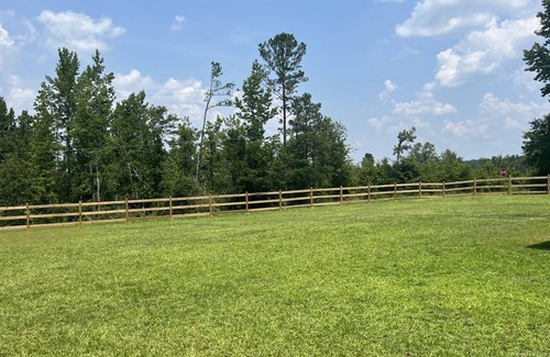 Moundville Haus | Entire home, cleaning fees already included. Pet friendly.