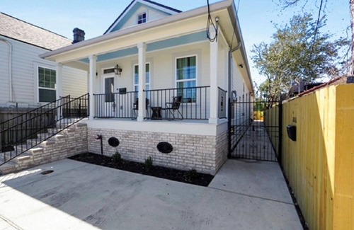 Saint Roch Haus | Entire Home in St. Roch