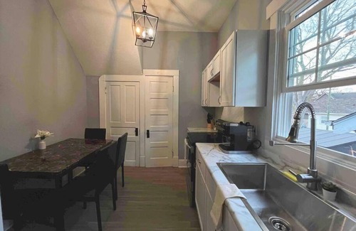 Windsor Park Haus | Entire House In Downtown Indy!