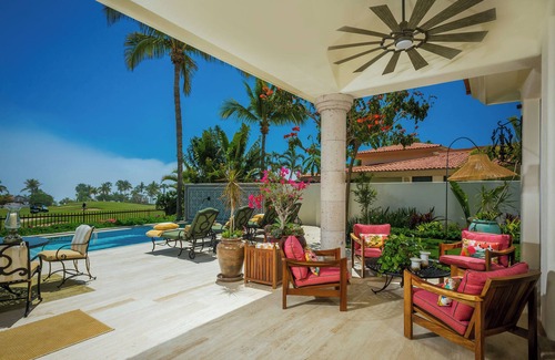 Centro Haus | Enviable location: Palmilla golf course, ocean view, beach, restaurants and more