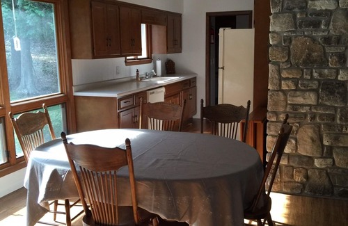 Ephraim Haus | Private Waterfront-Eigenschaft in den Wäldern