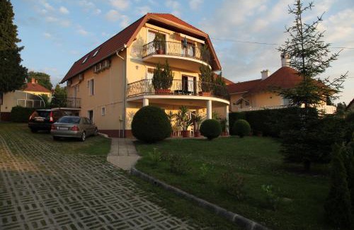 Heviz Wohnung | Erika Apartmanházak