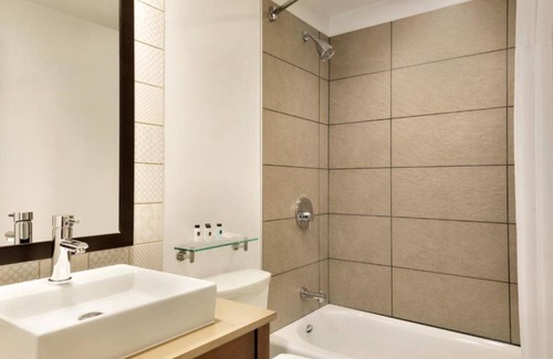 Bothell Haus | Escape to our Bothell Rooms near I-405 and Seattle !