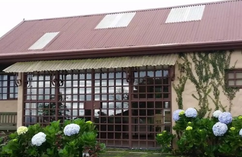 Santa Cruz de Turrialba Haus | Escape to the mountain: Cabaña Finca Barajas