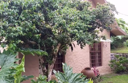 Santa Cruz de Turrialba Haus | Escape to the mountain: Cabaña Finca Barajas