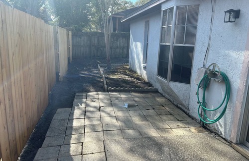 Lake St. George Villa | Escape to this charming villa in picturesque Palm Harbor. With 2 cozy bedrooms.