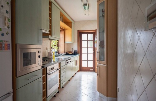 Esmoriz Haus | ESMORITZ'S HOUSE GARDEN BEACH - Spacious home located 30mn from Porto and 5mn walk from the beaches