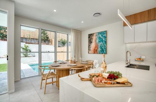 Peregian Beach Haus | Essence Peregian Beach Resort - Saltbush 5 Bedroom Luxury Home with Private Pool